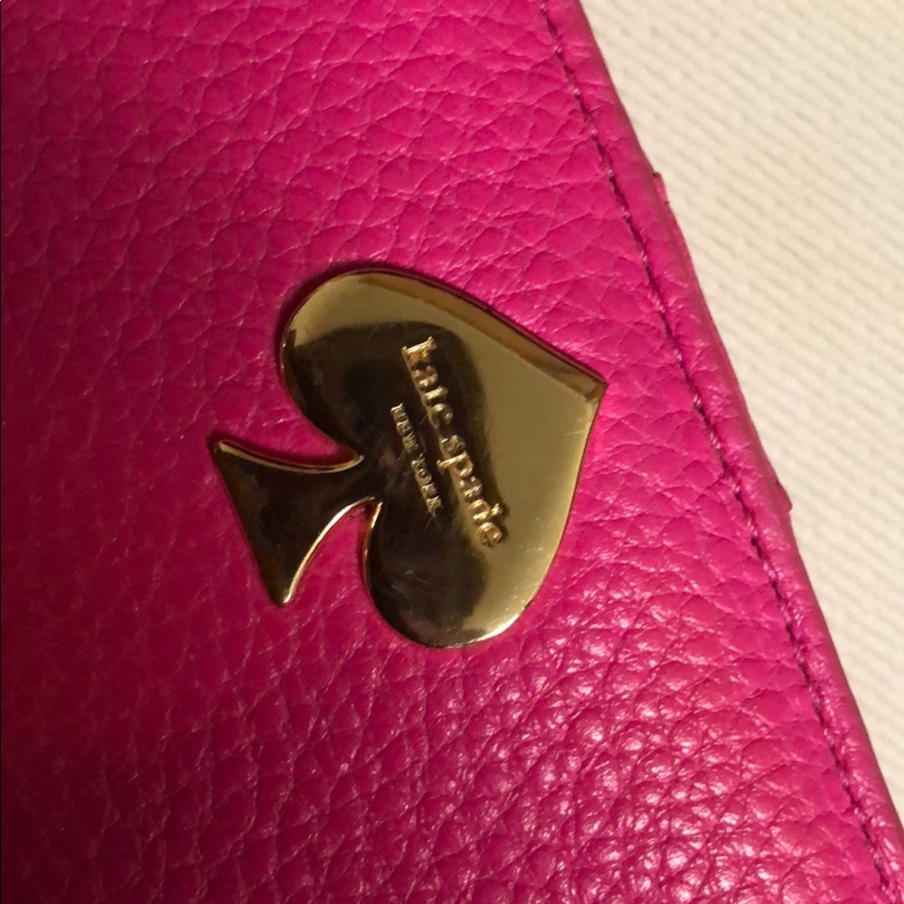 Kate Spade Wallet ♠️ - Picture 2 of 4